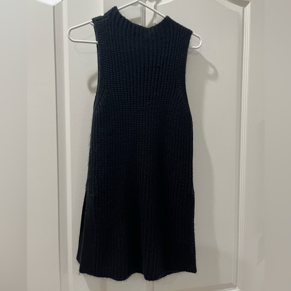 Long sweater shirt with slits